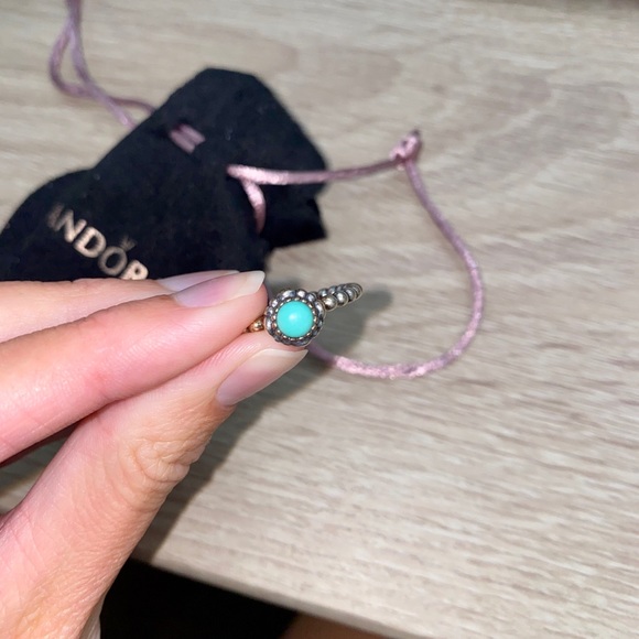 Pandora Birthday Blooms Ring - December - Picture 2 of 4